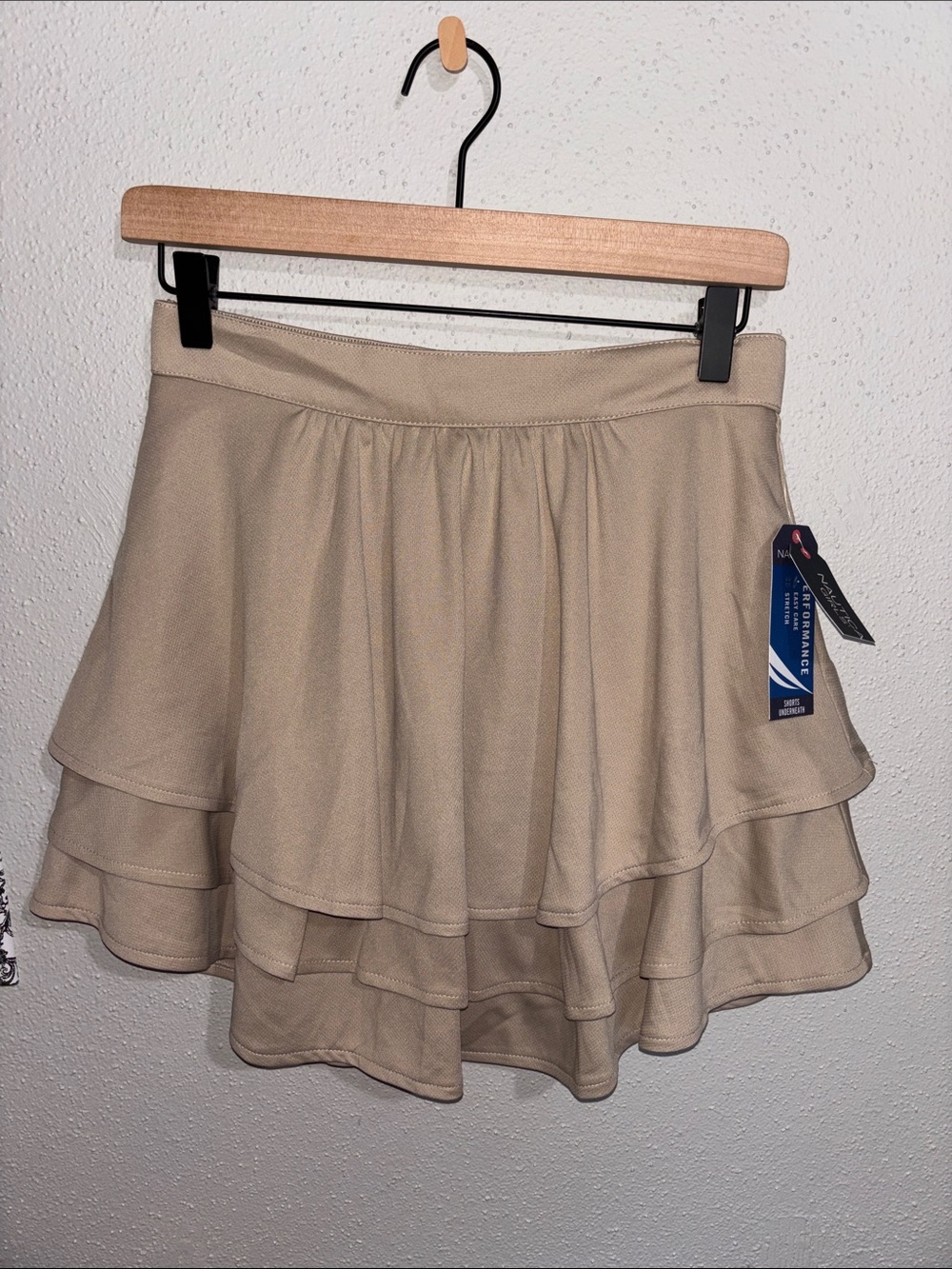 Nautica - NWT- Girls Tiered Ruffle Skirt (with shorts) Size 14